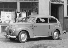 Der Startschuss fällt 1925 in Berlin: Ford in Deutschland blickt auf 90 erfolgreiche Jahre zurück (FOTO)