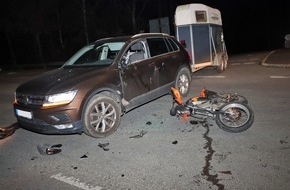 Kreispolizeibehörde Oberbergischer Kreis: POL-GM: 121121-880: Motorradfahrer bei Unfall schwer verletzt