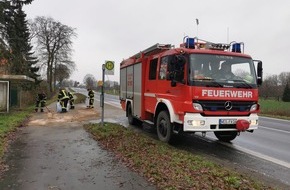 Feuerwehr Schermbeck: FW-Schermbeck: Ölspur erstreckte sich über mehrere Straßen
