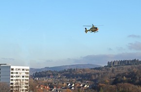 Kreispolizeibehörde Märkischer Kreis: POL-MK: Motorradfahrer schwer verletzt ausgeflogen