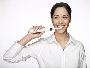 Auf den Mund geschaut - moderne Zahnpflegefotos von Oral-B auf OBS (mit Bild)