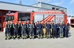 Feuerwehren im Landkreis Esslingen: FW LK Esslingen: Erfolgreicher Abschluss der Feuerwehr-Grundausbildung im Landkreis Esslingen