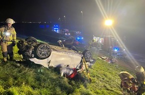 Feuerwehr Bremerhaven: FW Bremerhaven: Schwerer Verkehrsunfall in Bremerhaven