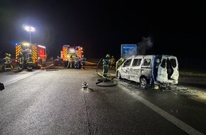 Freiwillige Feuerwehr Alpen: FW Alpen: Brennender Pkw auf der A57