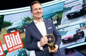 Skoda Auto Deutschland GmbH: ŠKODA ENYAQ iV gewinnt Goldenes Lenkrad 2021 als bestes Elektro-SUV