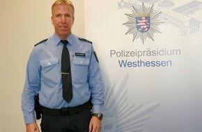 PD Limburg-Weilburg - Polizeipräsidium Westhessen: POL-LM: Staffelübergabe des Schutzmanns vor Ort bei der Polizeistation Limburg