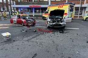 Polizeiinspektion Stade: POL-STD: Unbekannter überfällt Stader Bahnhofskiosk, Unbekannter scheitert trotz Einsatz einer Stichwaffe in Buxtehude, Drei Verletzte bei Unfall in Stade, E-Rollerfahrer touchiert Pedelecfahrer und flüchtet