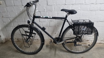 Polizei Braunschweig: POL-BS: Eigent&uuml;mer gesucht - mutma&szlig;lich gestohlene Fahrr&auml;der