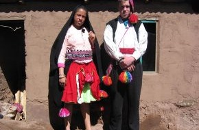Kabel Eins: Kiffen adé - willkommen am Titicacasee. "Die strengsten Eltern der Welt" in Peru - am 28. Juni 2011 um 20.15 Uhr bei kabel eins (mit Bild)