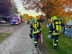 FW Flotwedel: Löschzug Eicklingen probt den Ernstfall bei einem ausgedehnten Zimmerbrand