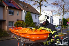 FW Hennef: Lehrgang für Drehleiter - Maschinisten bei der Feuerwehr Hennef