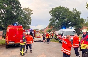 Kreisfeuerwehrverband L&uuml;chow-Dannenberg e.V.: FW L&uuml;chow-Dannenberg: L&uuml;chow-Dannenberg: Gro&szlig;einsatz wegen vermeintlicher Explosionsgefahr