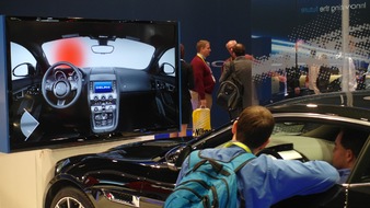 Delphi Deutschland GmbH: CES 2015: Delphi zeigt automatisches Fahren live