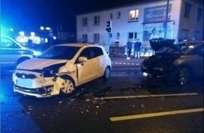 Polizeiinspektion Celle: POL-CE: Westercelle - Feuerwehr befreit Fahrzeugführer nach Unfall