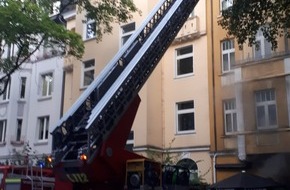 Feuerwehr Dortmund: FW-DO: Küchenbrand in einer Gaststätte // Keine verletzten Personen