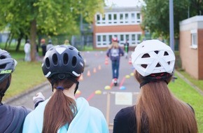 Polizeipr&auml;sidium Mittelhessen - Pressestelle: Mittelhessen: WETTERAUKREIS: Polizei und Verkehrswacht kl&auml;ren in Schulen zum Thema E-Scooter auf