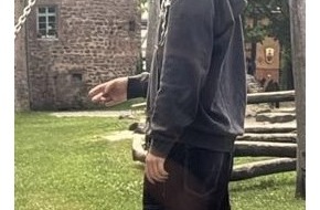 Polizeipräsidium Mittelhessen - Führungs- und Lagedienst: POL-GI: Landkreis Wetterau: 13-jähriger Artem Istomin aus Büdingen erneut vermisst