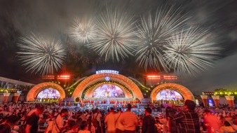 Qingdao International Beer Festival: Mit mehr als 1,400 Biersorten aus aller Welt erreicht das Qingdao Internationale Bierfestival einen Markenwert von 36,8 Milliarden Yuan