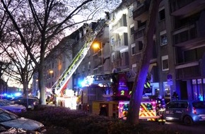 Feuerwehr Dortmund: FW-DO: Feuerwehr rettet Bewohnerin - Großaufgebot bekämpft Wohnungsbrand in der Nordstadt