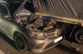 Freiwillige Feuerwehr Frankenthal: FW Frankenthal: Verkehrsunfall mit fünf beteiligten Fahrzeugen - mehrere Verletzte