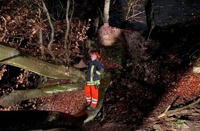 Feuerwehr Dortmund: FW-DO: 04.01.2022 - Technische Hilfeleistung in Syburg Feuerwehr sorgt für warme Wohnungen