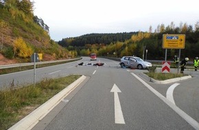 Polizeipräsidium Westpfalz: POL-PPWP: Verkehrsunfall mit schwerstverletztem Rollerfahrer