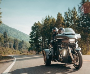 Harley-Davidson presenta le nuove motociclette 2026 delle gamme Grand American Touring, Trike, Adventure e Custom Vehicle Operation&trade;