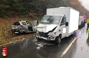 Polizeidirektion Wittlich: POL-PDWIL: Verkehrsunfall mit 3 verletzten Personen