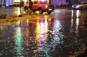 Provinzial Rheinland Versicherung AG: Umfrage im Rheinland: Wetterkatastrophen haben deutlich zugenommen