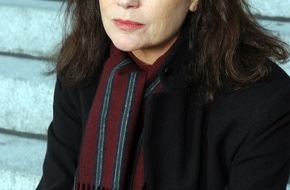 TELE 5: Jacqueline Bisset (65): "Ich wäre eine schlechte Mutter gewesen" - 'Mordmotiv: Rache', Mi., 16.09., um 20.15 Uhr auf Tele 5