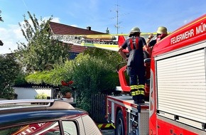 Feuerwehr München: FW-M: Ein Verletzter nach Zimmerbrand (Forstenried)