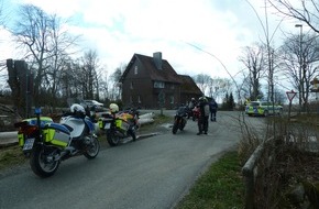 Polizeiinspektion Goslar: POL-GS: Motorradkontrolleinsatz in Zusammenarbeit mit dem Landkreis Goslar, dem TÜV-Nord und der Johanniter Unfallhilfe Salzgitter - Motto "Sicher durch den Harz"