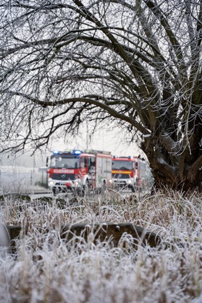 FW-EN: Hochhausbrandbekämpfung - Einsatzübung der Feuerwehr Hattingen