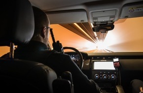 Bundespolizeidirektion München: Bundespolizeidirektion München: Kurz vor der Abschiebung untergetaucht/ Bundespolizei bringt Migranten in Haft