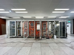 Bestand weiterdenken: vom Rechenzentrum zum Multimedia-Raum