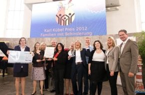 Karl Kübel Stiftung für Kind und Familie: "Familien mit Behinderung": Hamburger Projekt überzeugt und gewinnt den Karl Kübel Preis 2012 (BILD)