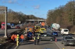 Feuerwehr Ratingen: FW Ratingen: Verkehrsunfall auf der BAB 3