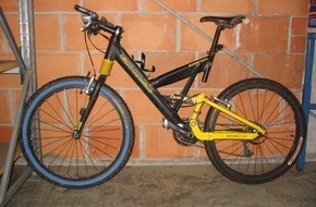 Polizeidirektion Göttingen: POL-GOE: (199/2005) Wer kennt dieses Fahrrad ? Â Polizei sucht Eigentümer
