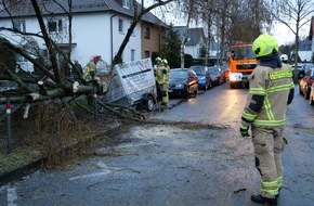 Verband der Feuerwehren im Kreis Paderborn: FW-PB: 2.600 Feuerwehrleute sind für Orkantief "Sabine" gerüstet