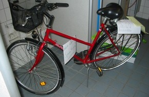 Polizeiinspektion Northeim: POL-NOM: Einbruch in Restaurant- und Hotelbetrieb - Täter kam mit Fahrrad zum Tatort - Bilder im Anhang