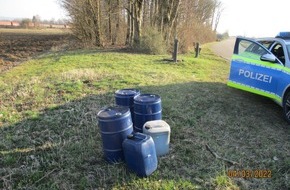 Polizeipräsidium Offenburg: POL-OG: Mahlberg - Altöl illegal entsorgt, Polizei bittet um Hinweise Nachtragsmeldung - Bild