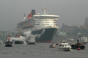 Hamburg Tourismus GmbH: "Queen Mary II" geht in Hamburg vor Anker / Zum Rendezvous mit der Königin der Weltmeere!