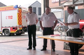 Feuerwehr Kalkar: Stadtwehrabend der Freiwilligen Feuerwehr Kalkar: Rückblick, Ehrungen und Blick in die Zukunft