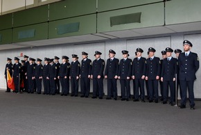 BPOLD-BBS: Verstärkung für den Norden - Bundespolizei vereidigt 53 junge Polizistinnen und Polizisten