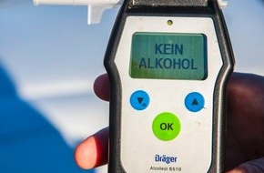 Polizei Rhein-Erft-Kreis: POL-REK: Sattelzugfahrer mit 1,18 Promille gestoppt - Hürth