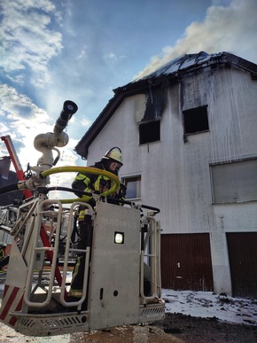 FW Stockach: Geb&auml;udebrand