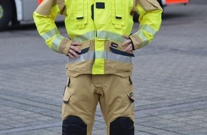 Feuerwehr Bergisch Gladbach: FW-GL: Neue Einsatzbekleidung für die Feuerwehr Bergisch Gladbach