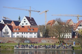 Deutscher Erbbaurechtsverband e. V.: Bauland aktivieren durch private Erbbaurechte