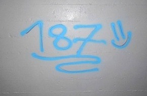 Polizeiinspektion Göttingen: POL-GÖ: (429/2021) Sachbeschädigungen an Schulgebäude in Hann. Münden - Polizei sucht unbekannte Farbschmierer
