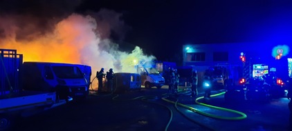 Feuerwehr Bremerhaven: FW Bremerhaven: Feuer Auf dem Reuterhamm